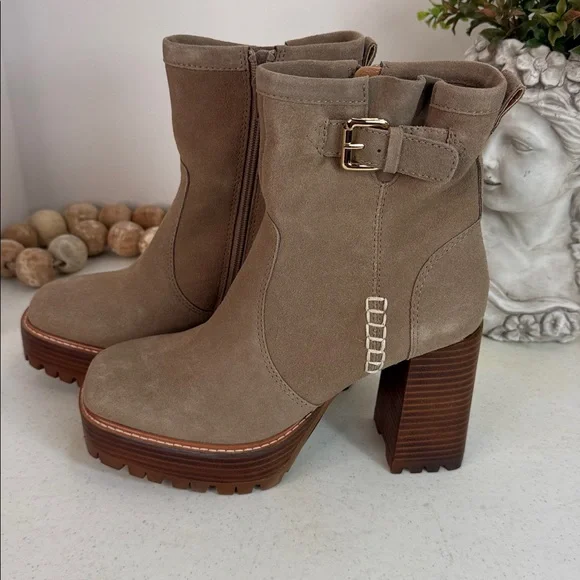 Steve Madden Summit Women's Boots Taupe Suede Size 8.5 NWOB - Picture 3 of 9